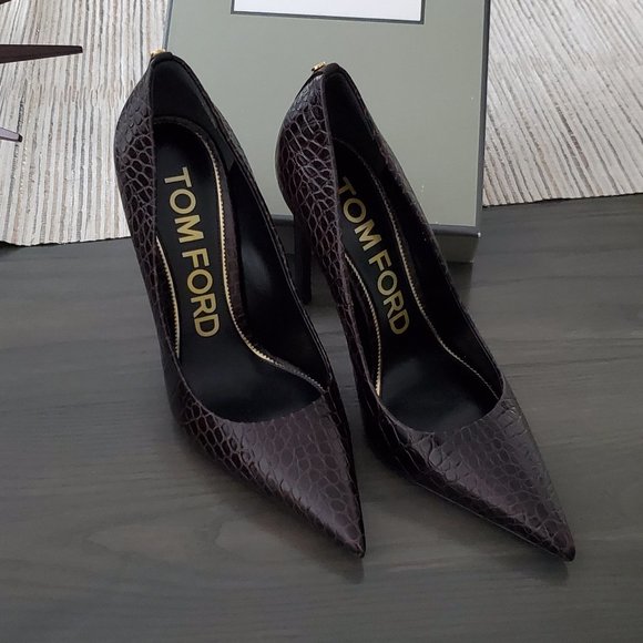 Tom Ford Brown Croc Embossed Pump (new!) - Picture 1 of 4